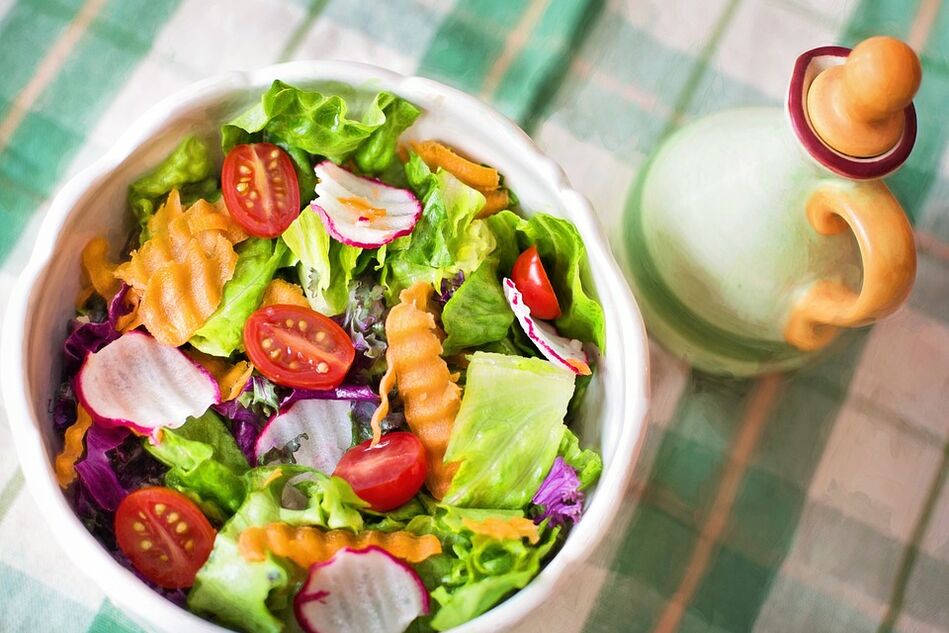 salade de légumes pour le régime céto
